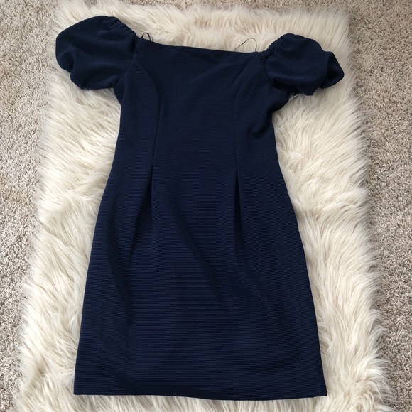 Gorgeous ribbed off the shoulder dress - Picture 4 of 8